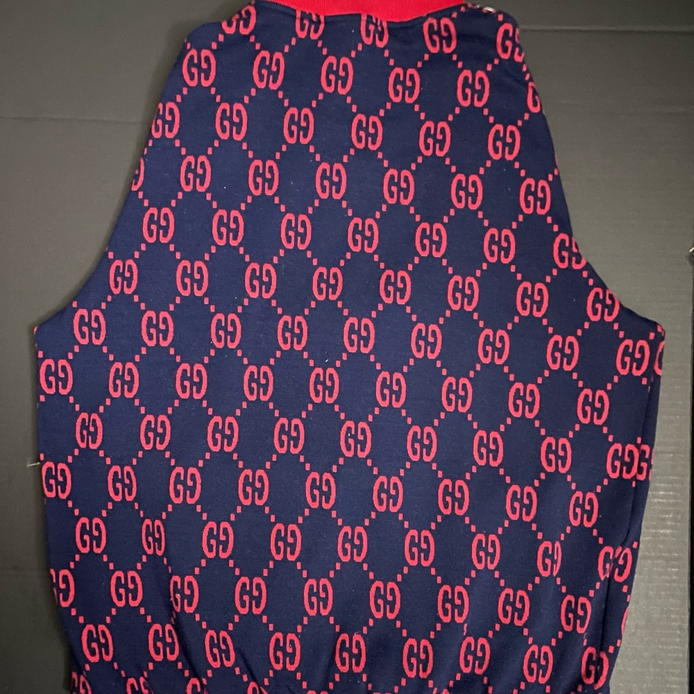 Gucci Zip-Up Sweater /RARE COLORWAY) Size: L